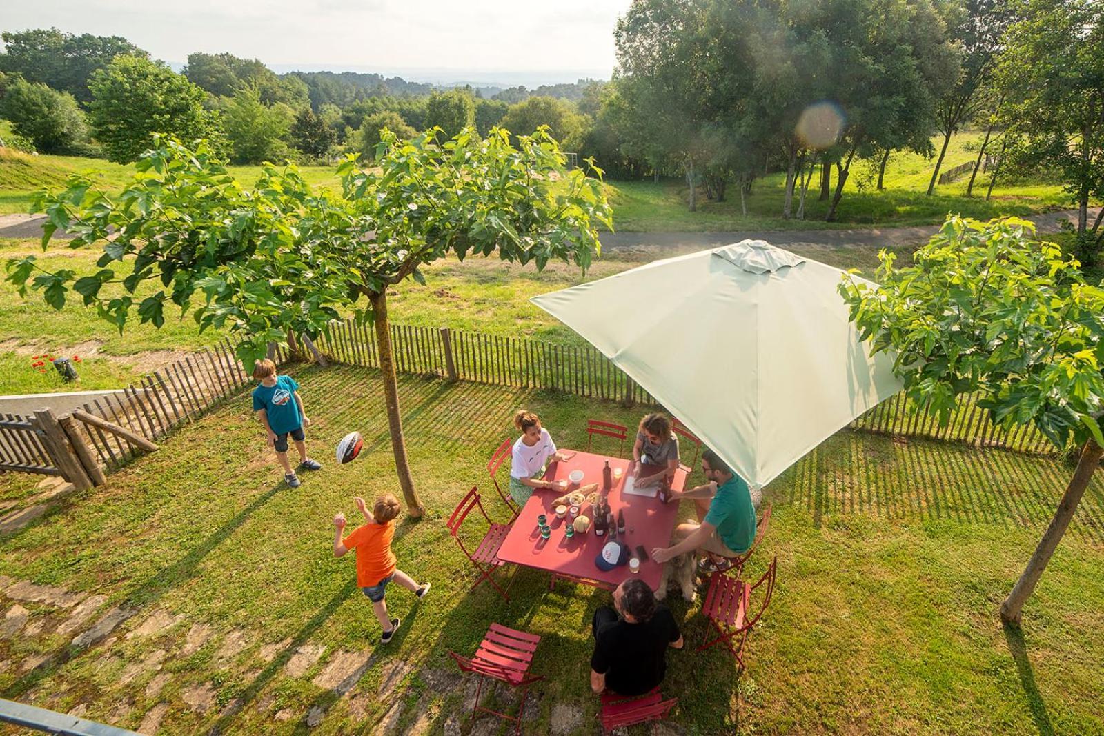 Les Collines De Sainte-Fereole Hotel Bagian luar foto